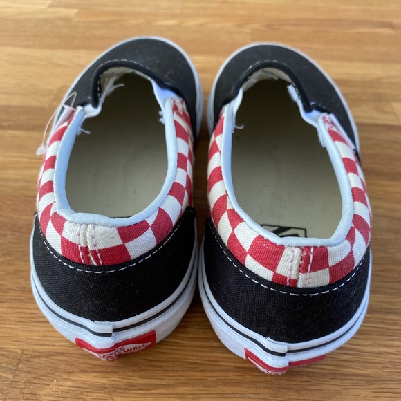 Vans Kids Classic Checkered Slip-On Shoe - Picture 2 of 6